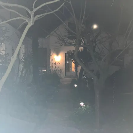 Toulousaine Arboree - Parking Public * טולוז