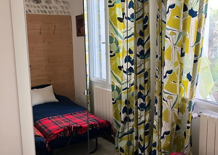 Toulousaine Arboree - Parking Public * טולוז